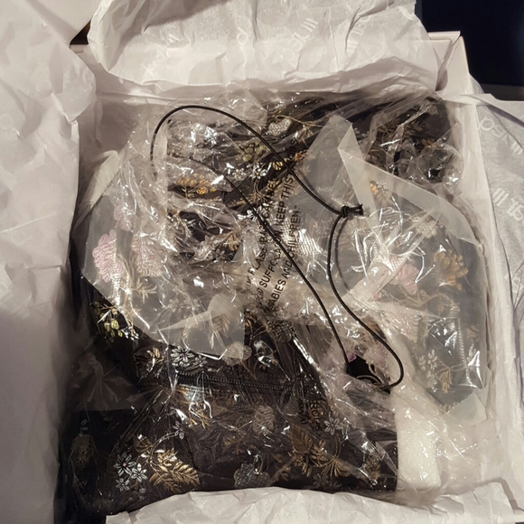 Bar III GATLIN Black Versailles shoes - Picture 5 of 5